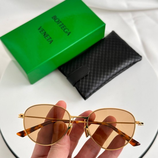 Bottega Veneta Sunglasses