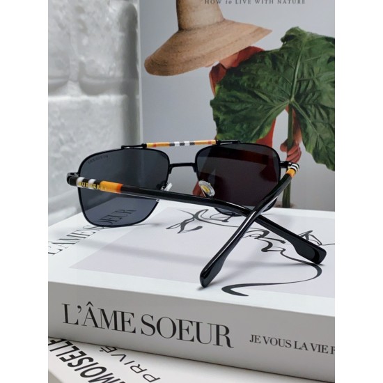 BURBERRY SUNGLASSES