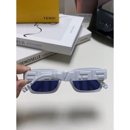 FENDI SUNGLASSES