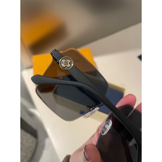 LV SUNGLASSES