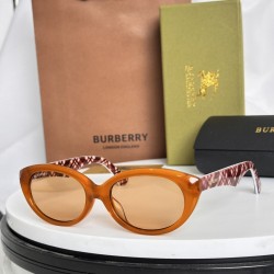 BURBERRY SUNGLASSES