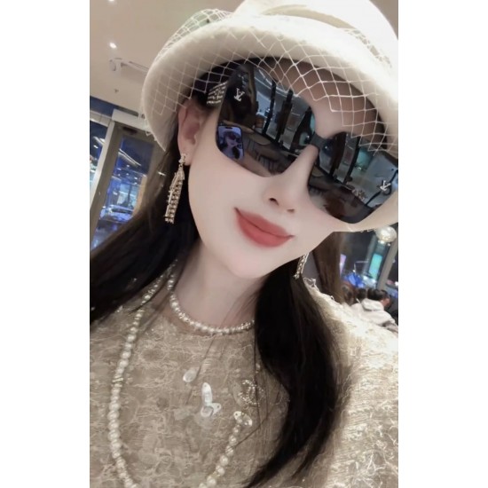 LV SUNGLASSES