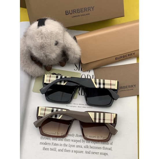 BURBERRY SUNGLASSES