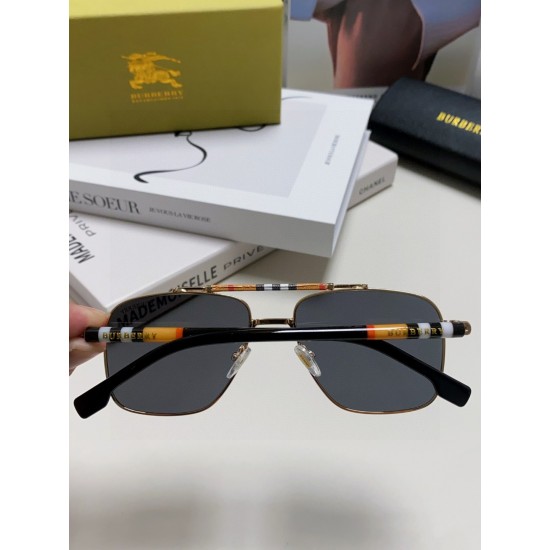 BURBERRY SUNGLASSES