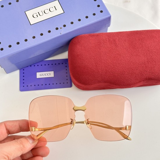 Gucci SUNGLASSES Gucci SUNGLASSES