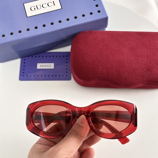 Gucci SUNGLASSES Gucci SUNGLASSES