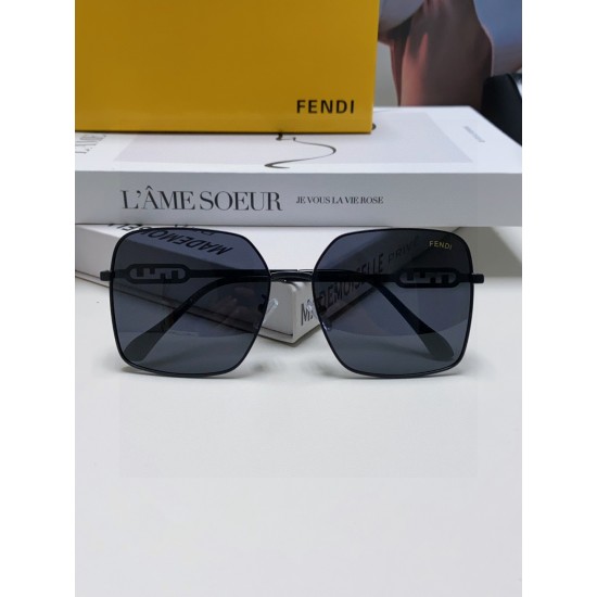 FENDI SUNGLASSES