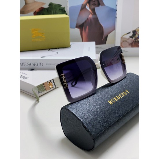 BURBERRY SUNGLASSES