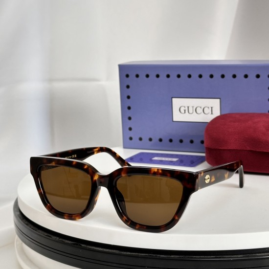 Gucci SUNGLASSES