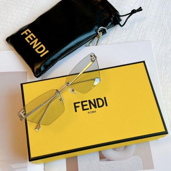 FENDI SUNGLASSES