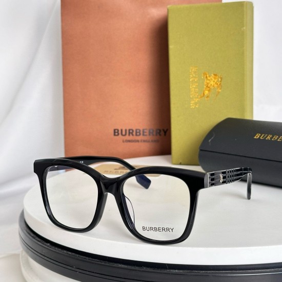 BURBERRY SUNGLASSES