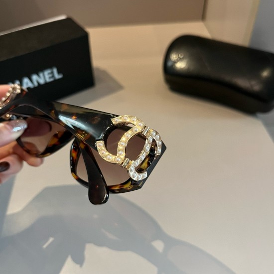 CHANEL SUNGLASSES