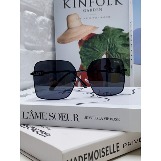 FENDI SUNGLASSES