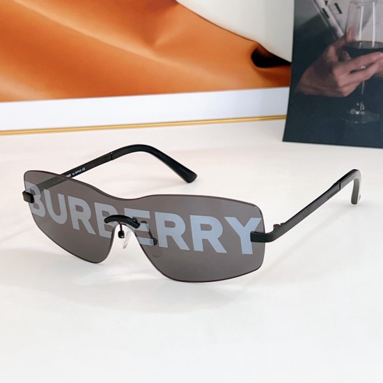 BURBERRY SUNGLASSES