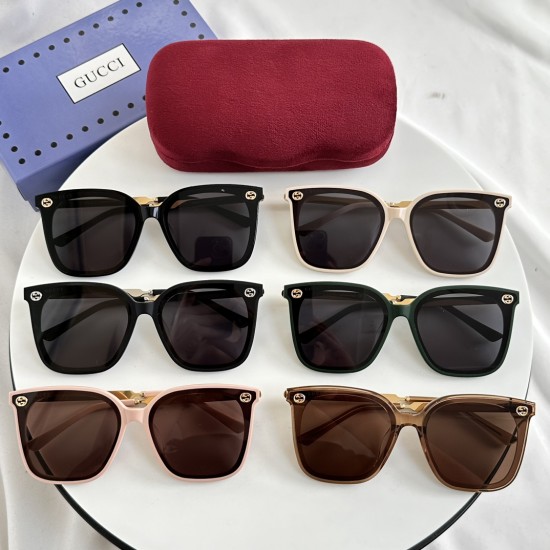Gucci SUNGLASSES