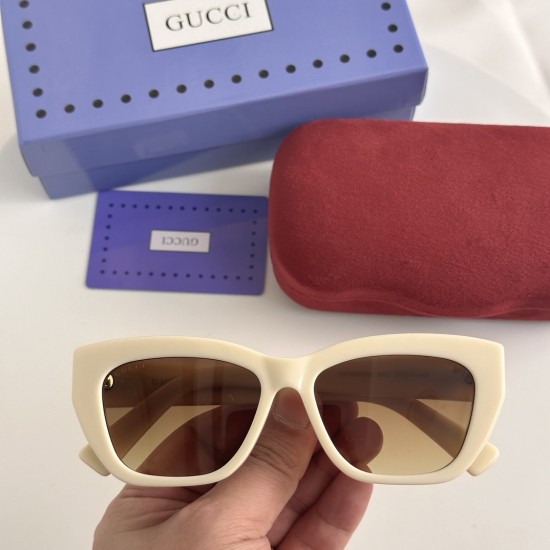 Gucci SUNGLASSES Gucci SUNGLASSES