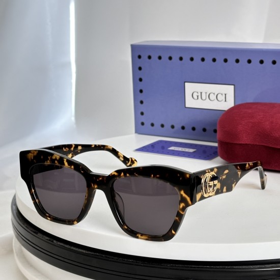 Gucci SUNGLASSES Gucci SUNGLASSES