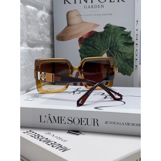 BURBERRY SUNGLASSES