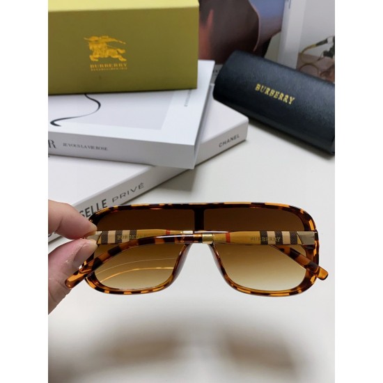 BURBERRY SUNGLASSES