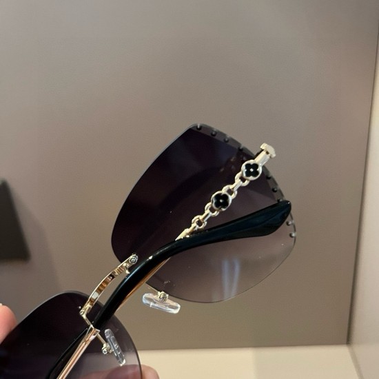 LV SUNGLASSES