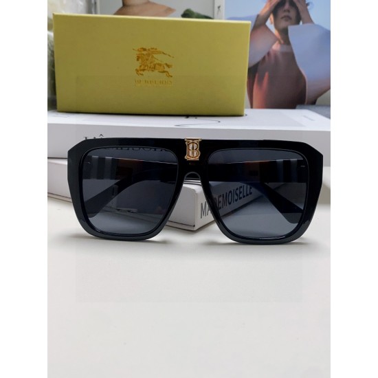 BURBERRY SUNGLASSES