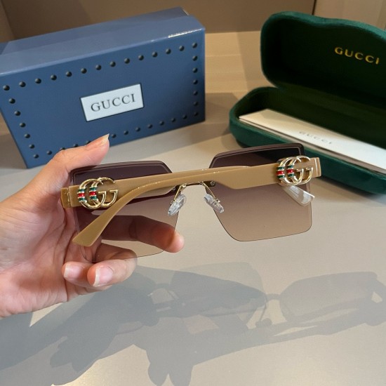 Gucci SUNGLASSES