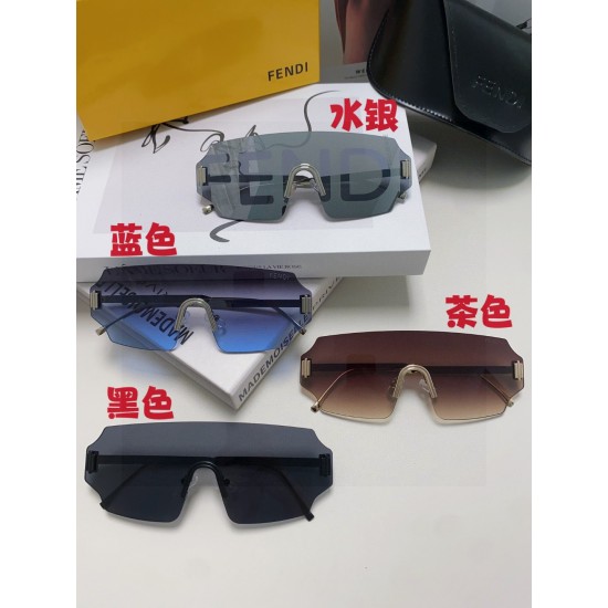 FENDI SUNGLASSES