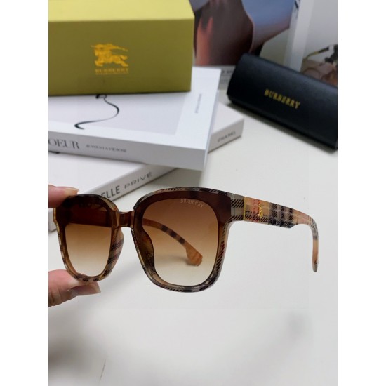 BURBERRY SUNGLASSES