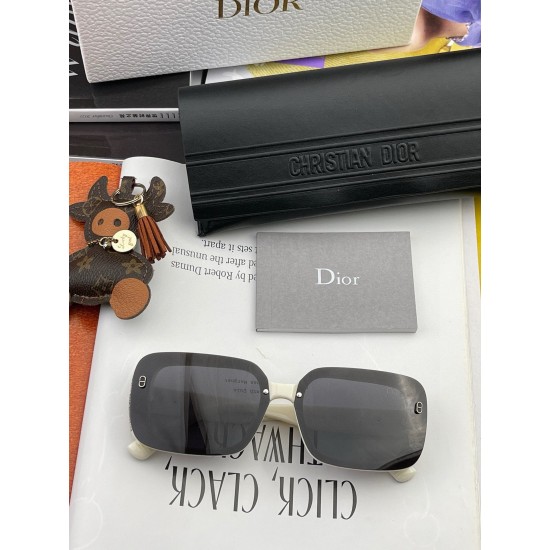 Dior SUNGLASSES