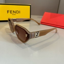 FENDI SUNGLASSES