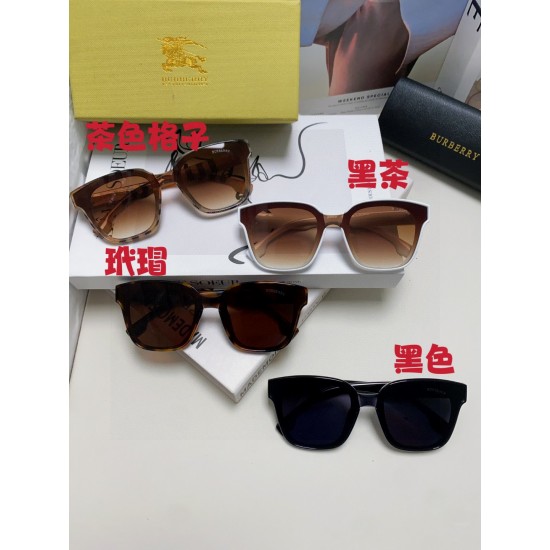 BURBERRY SUNGLASSES