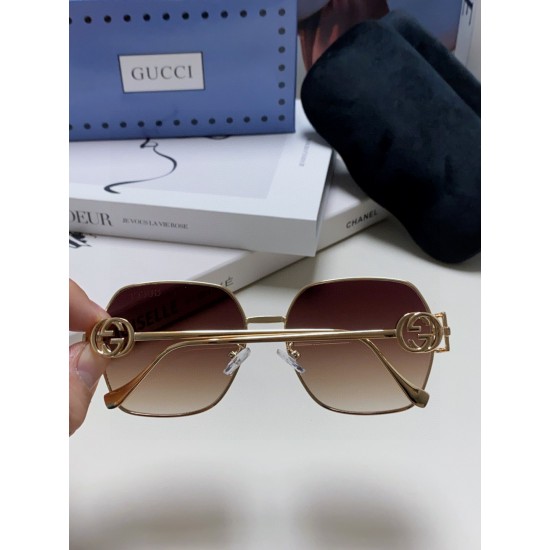 Gucci SUNGLASSES