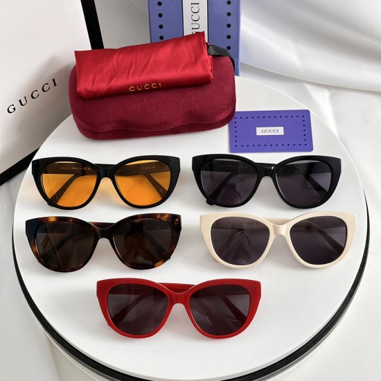 Gucci SUNGLASSES