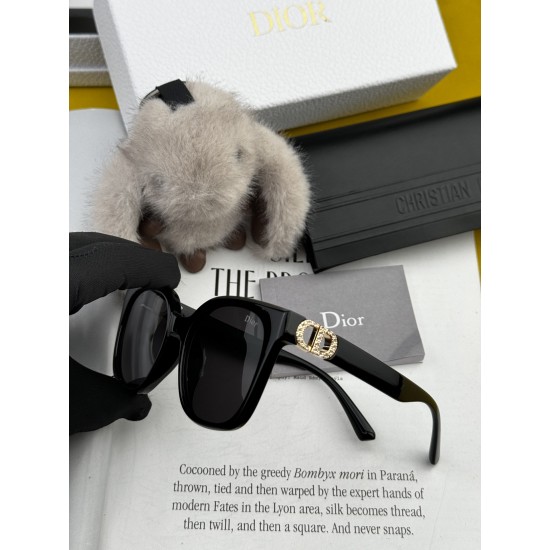 Dior SUNGLASSES