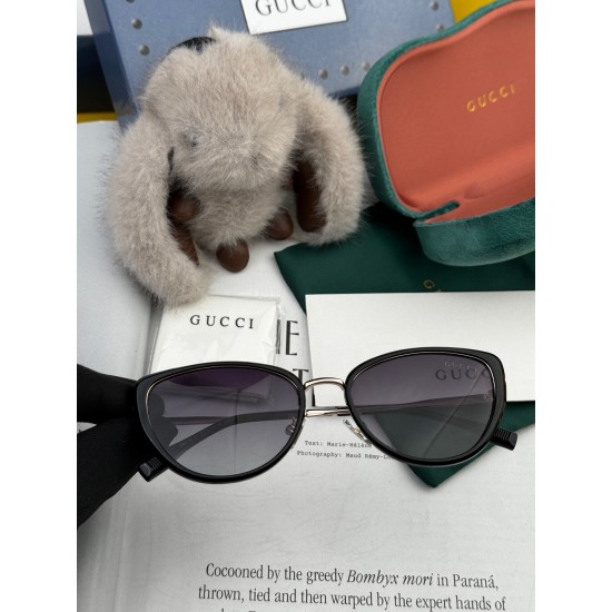 Gucci SUNGLASSES