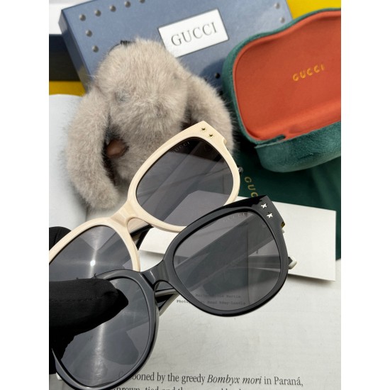 Gucci SUNGLASSES