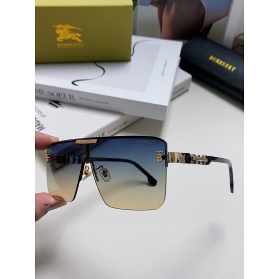 BURBERRY SUNGLASSES