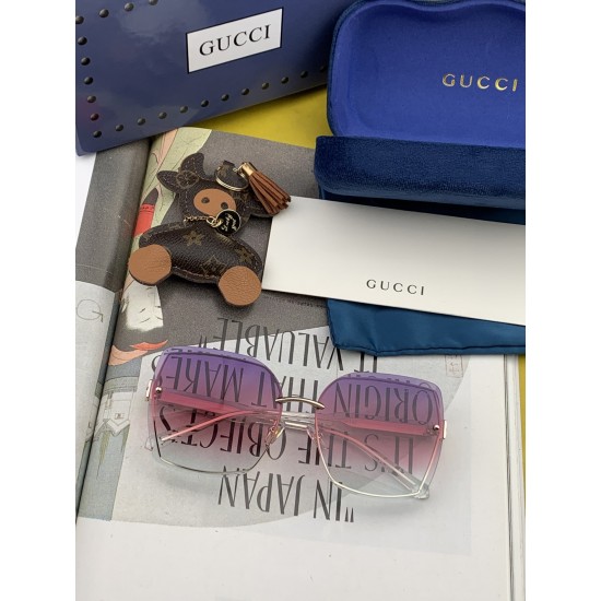 Gucci SUNGLASSES