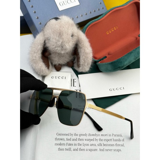 Gucci SUNGLASSES