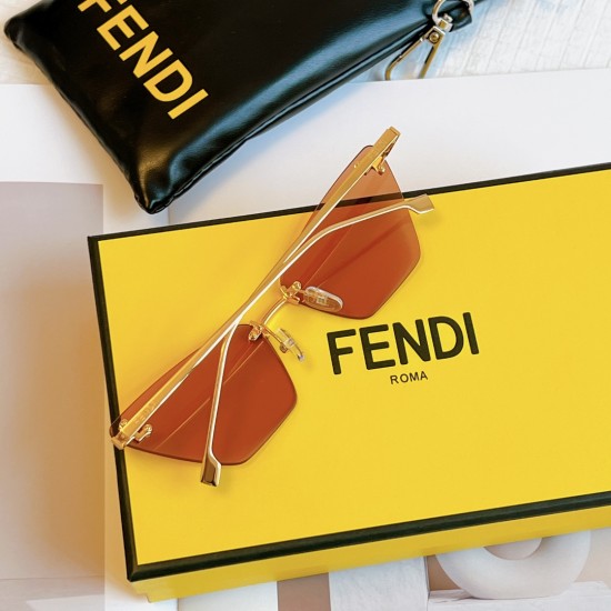 FENDI SUNGLASSES