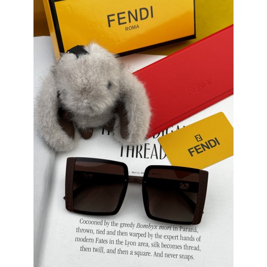 FENDI SUNGLASSES