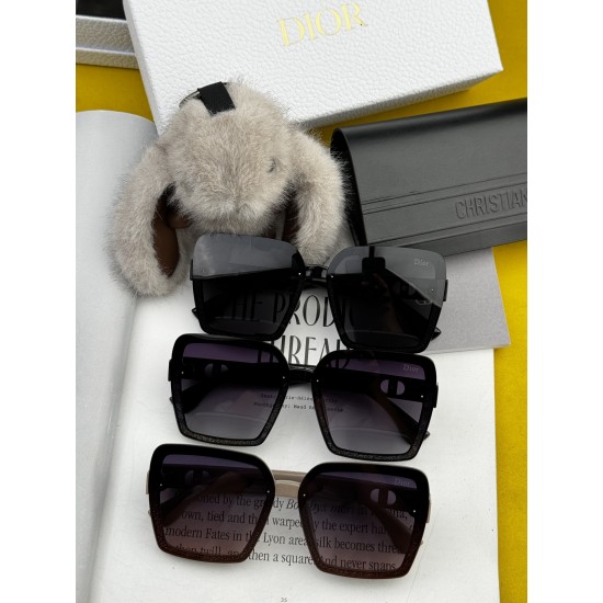 Dior SUNGLASSES