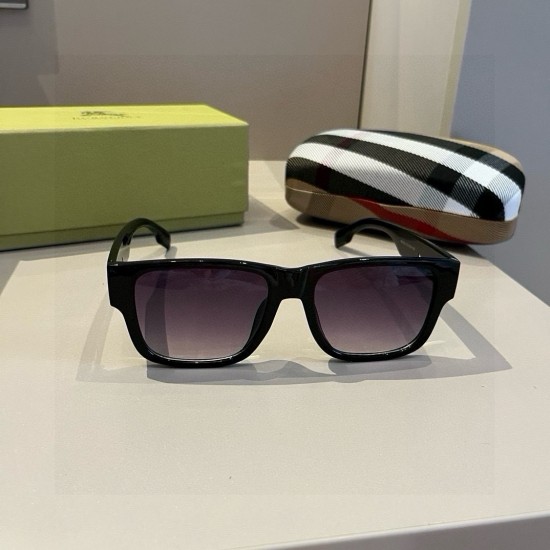 BURBERRY SUNGLASSES