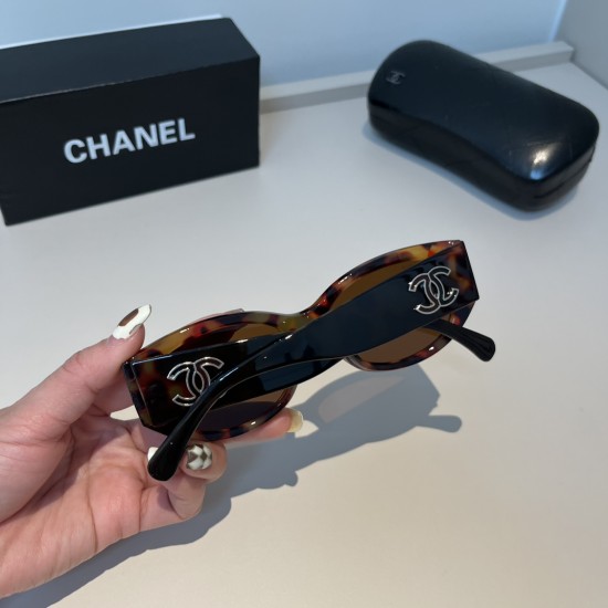 CHANEL SUNGLASSES