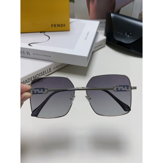 FENDI SUNGLASSES