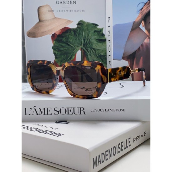 BURBERRY SUNGLASSES
