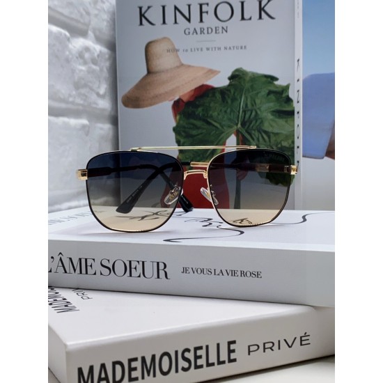 BURBERRY SUNGLASSES