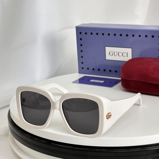 Gucci SUNGLASSES