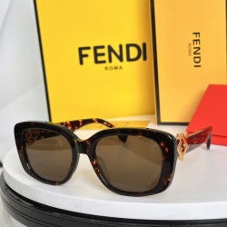 FENDI SUNGLASSES