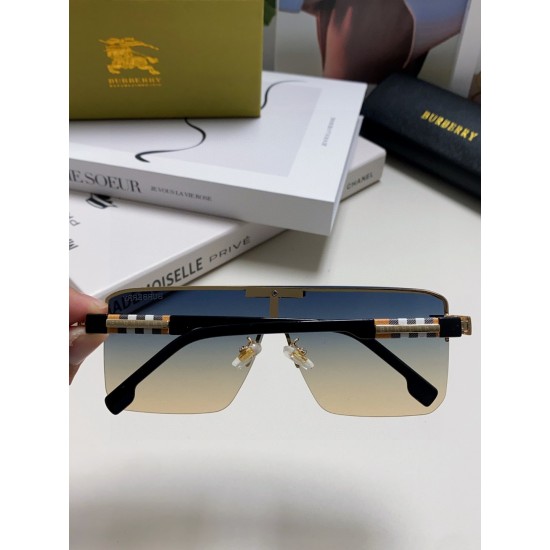 BURBERRY SUNGLASSES